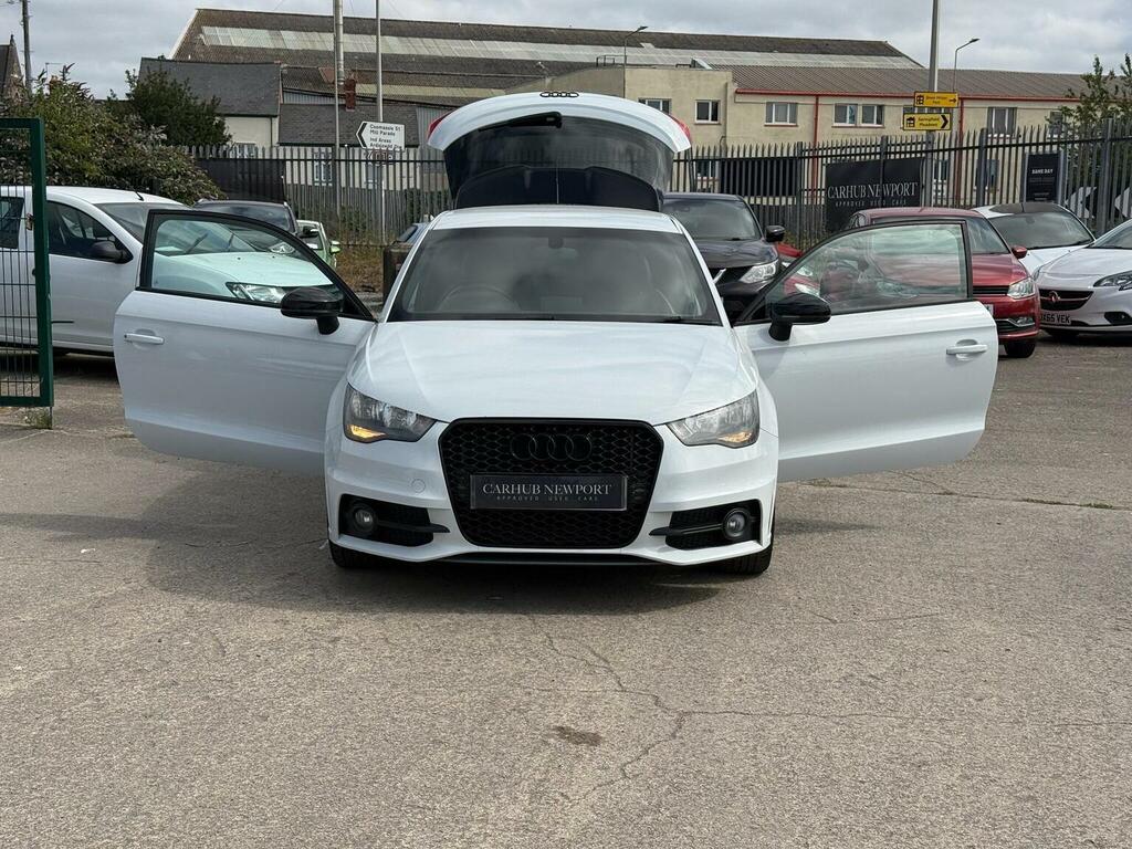 Audi A1 1.6 Tdi S Line Euro 5 Ss White #6