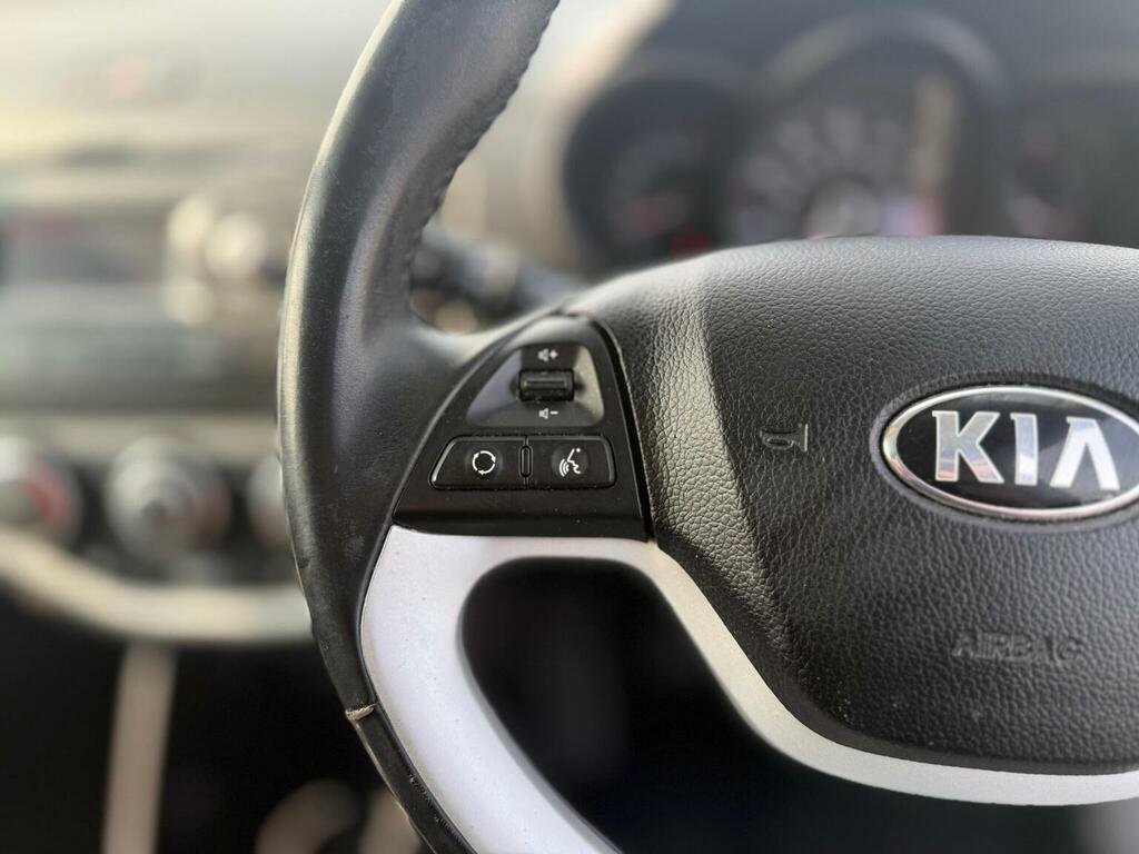 Kia Picanto 1.0 Vr7 68 Bhp White #34