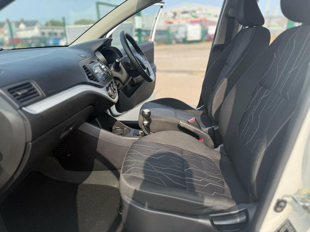 Kia Picanto 1.0 Vr7 68 Bhp White #51