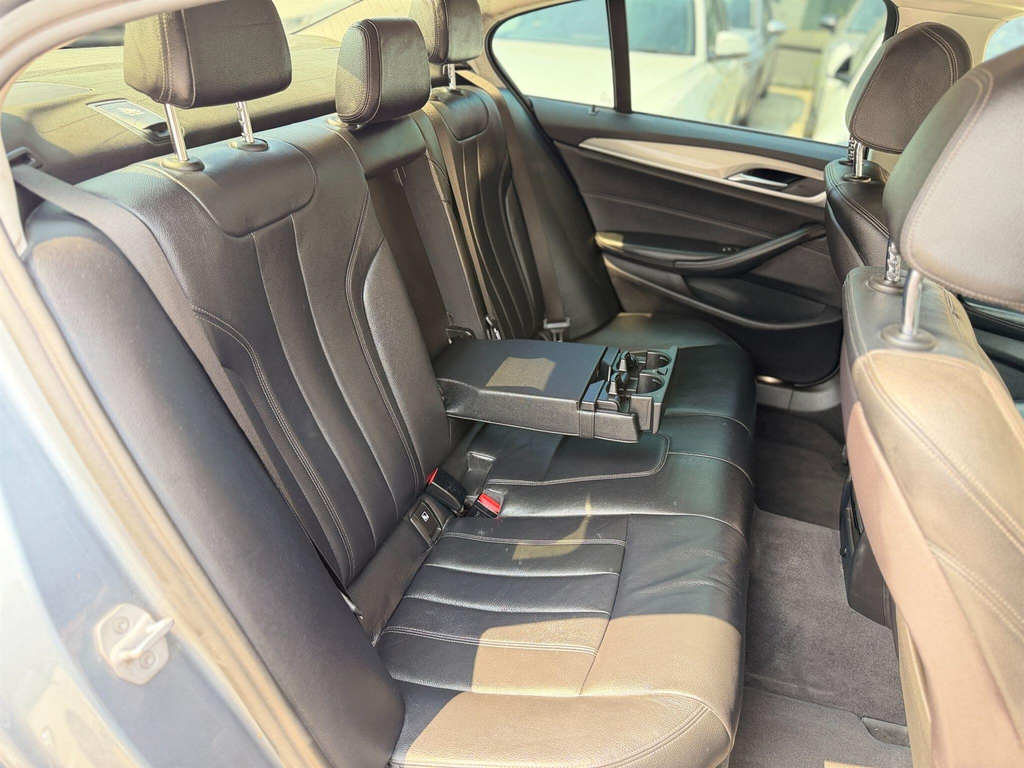 BMW 5 Series 520D Se Efficientdynamics Blue #24