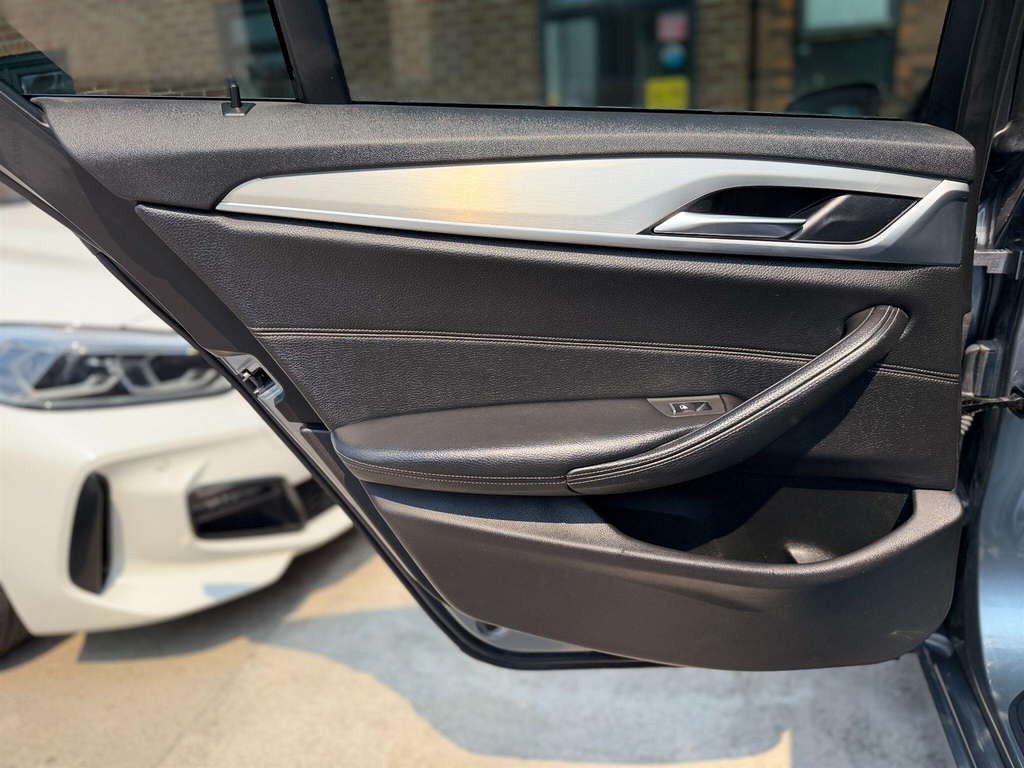 BMW 5 Series 520D Se Efficientdynamics Blue #39
