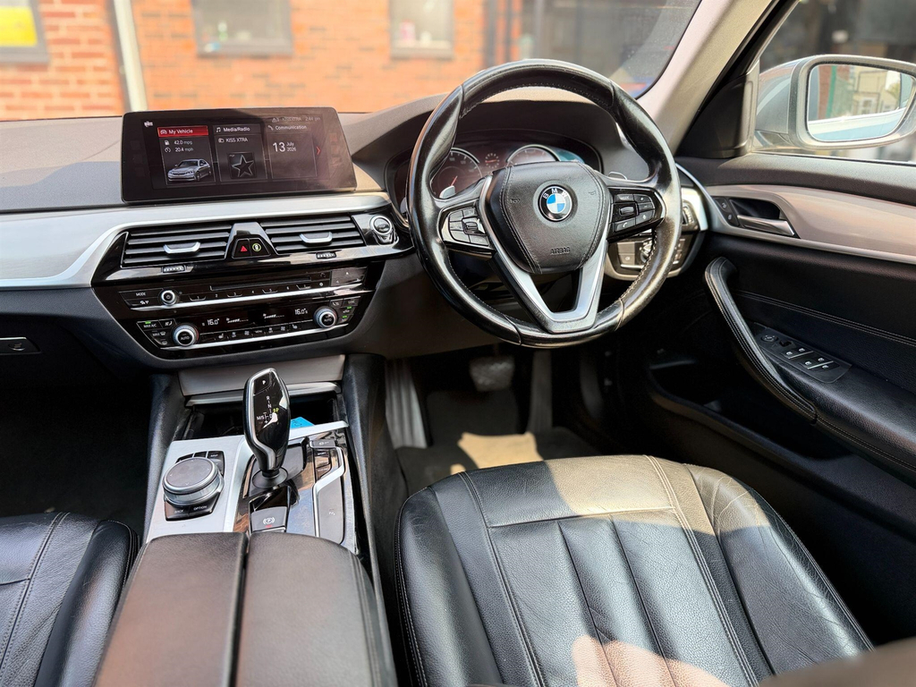 BMW 5 Series 520D Se Efficientdynamics Blue #37