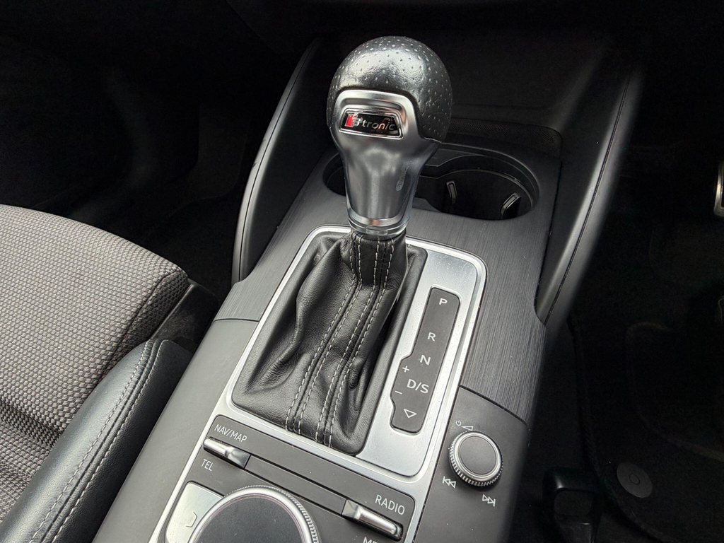 Audi A3 S Line 35 Tfsi 150 Ps 6-Speed White #36