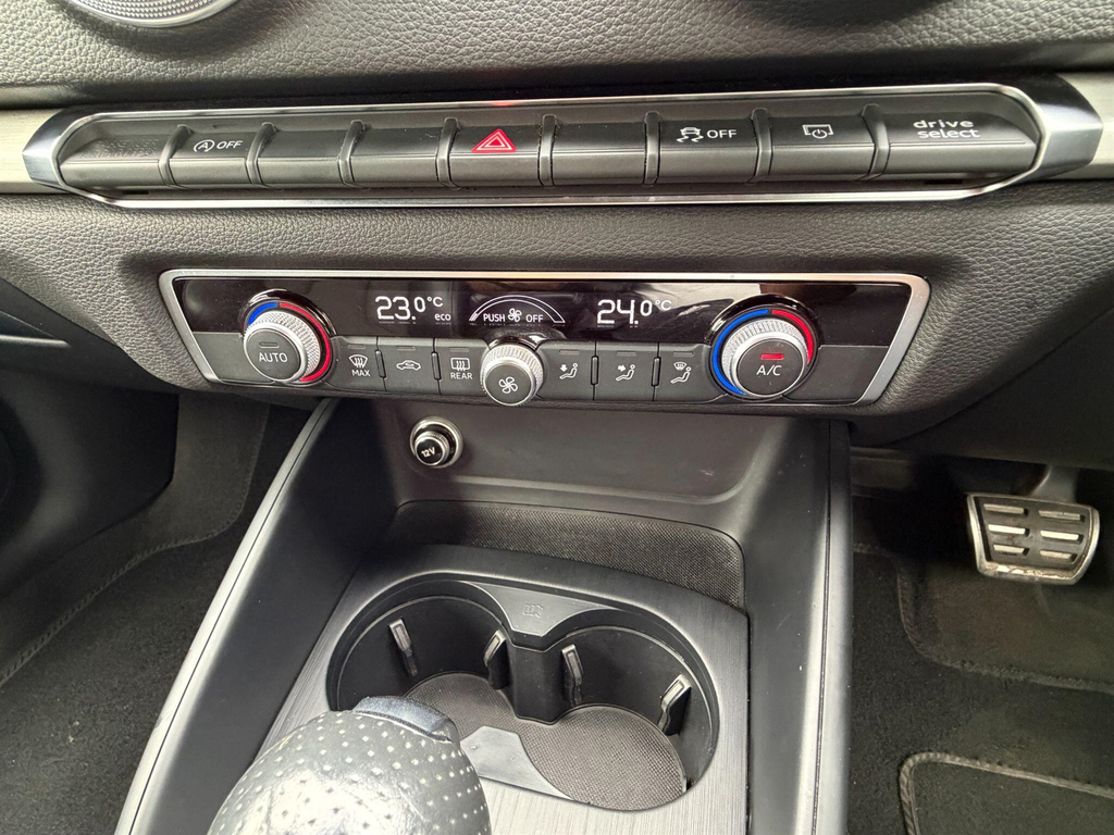 Audi A3 S Line 35 Tfsi 150 Ps 6-Speed White #35