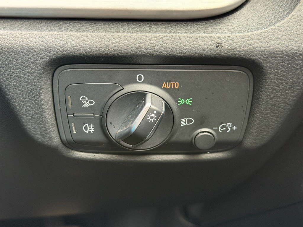 Audi A3 S Line 35 Tfsi 150 Ps 6-Speed White #52