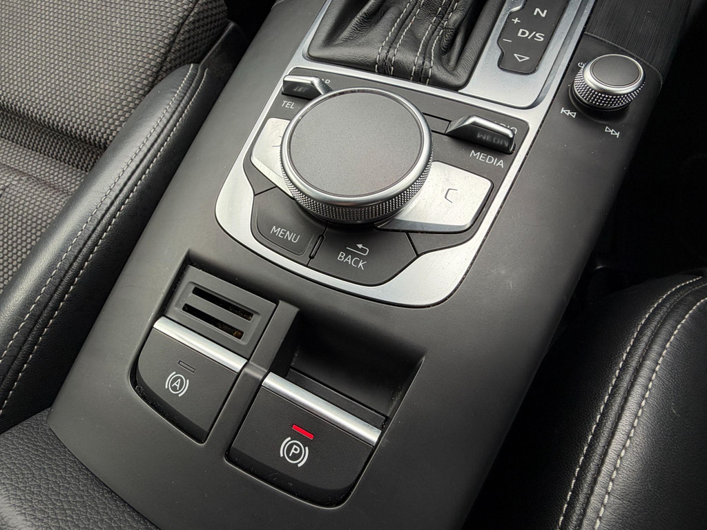 Audi A3 S Line 35 Tfsi 150 Ps 6-Speed White #37