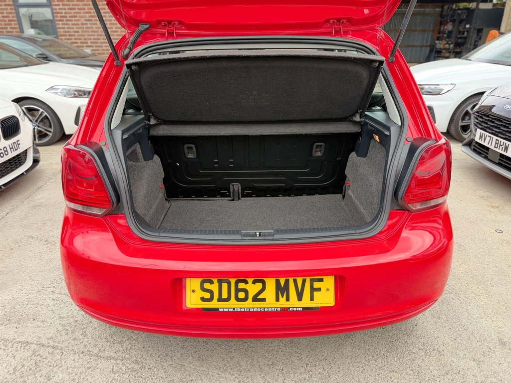 Volkswagen Polo Hatchback Red #12