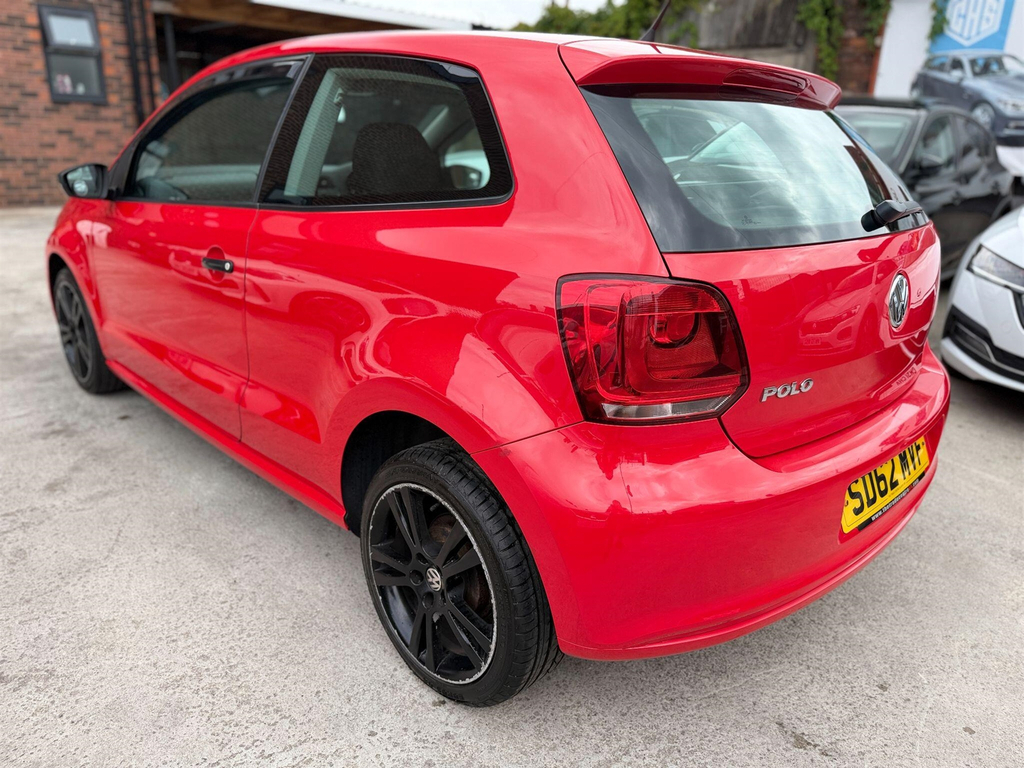 Volkswagen Polo Hatchback Red #14