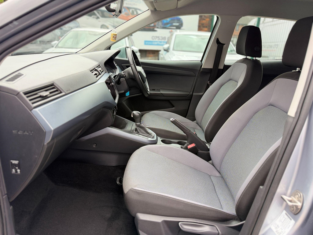 Seat Arona 1.0 Tsi 115 Se Technology Black #38