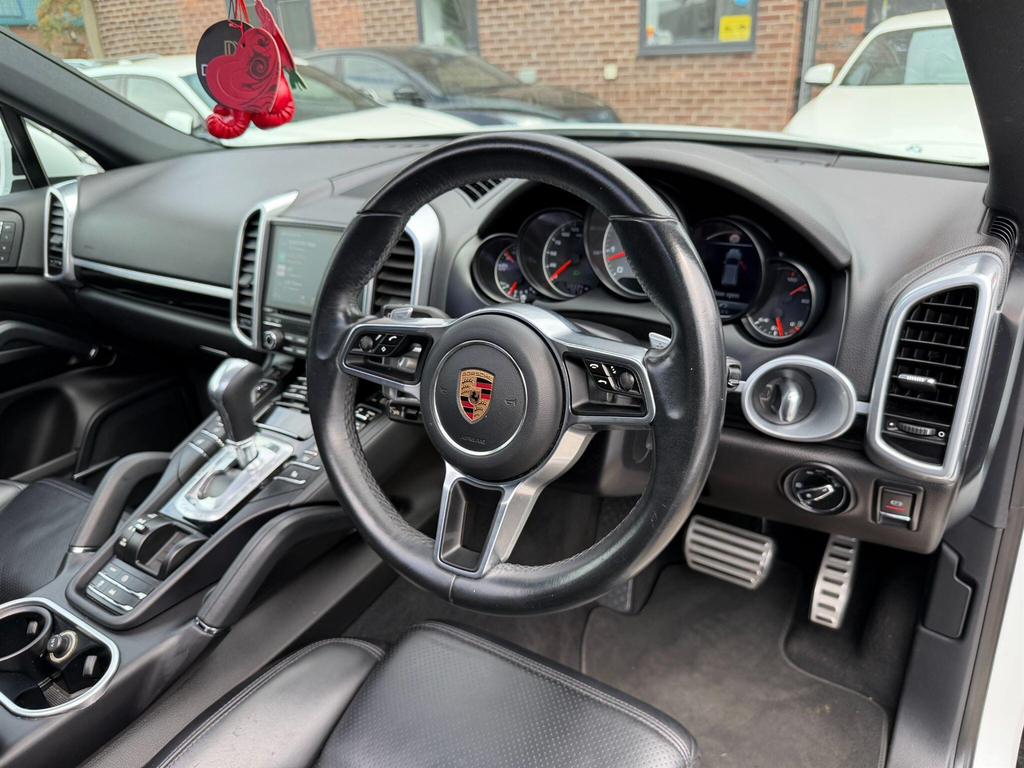 Porsche Cayenne 3.6T V6 Gts Tiptronics 4Wd Euro 6 Ss Black #17