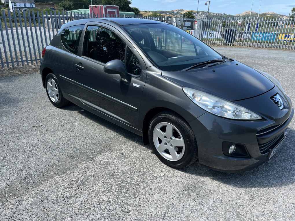 Peugeot 207 1.6 Hdi 90 Sport Red #10