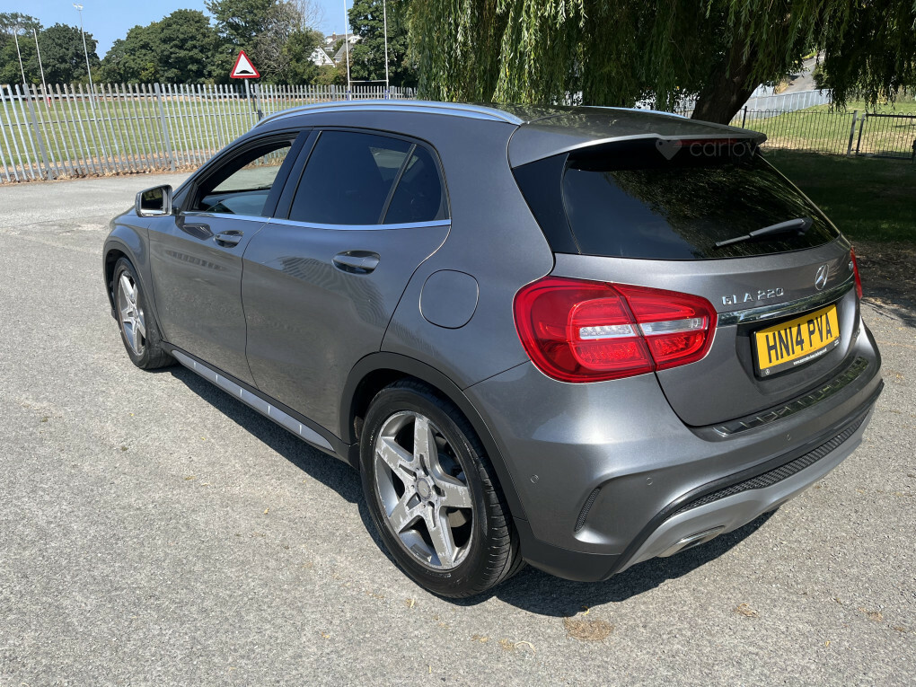 Mercedes-Benz GLA Class 220 Amg Line Premium Cdi 4Matic  #4