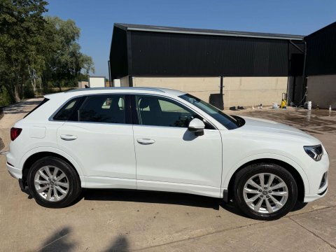 Audi Q3 2.0 Q3 Sport DA69DVT White #4