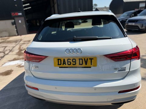Audi Q3 2.0 Q3 Sport DA69DVT White #3