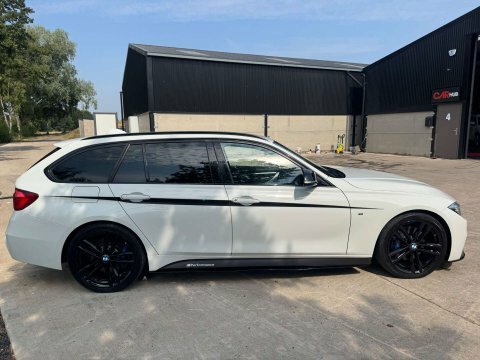 BMW 3 Series 2.0 320I M YC19PKV White #4