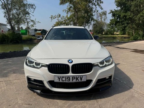 BMW 3 Series 2.0 320I M YC19PKV White #2