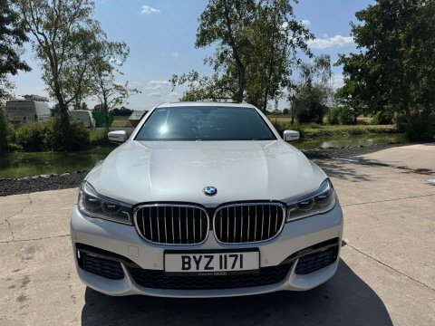 BMW 7 Series 3.0 730D Xdrive White #2