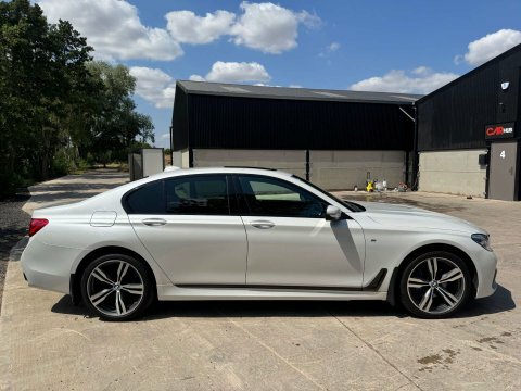 BMW 7 Series 3.0 730D Xdrive White #4