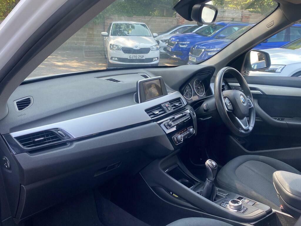 BMW X1 2L Xline Black #7