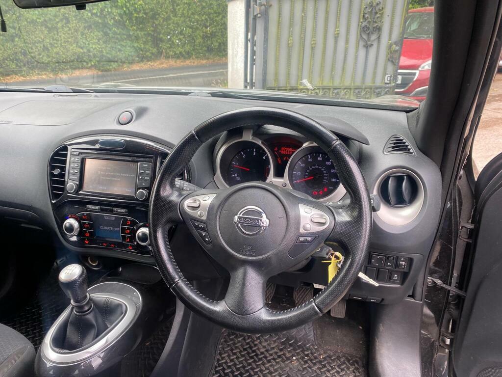 Nissan Juke Visia White #6