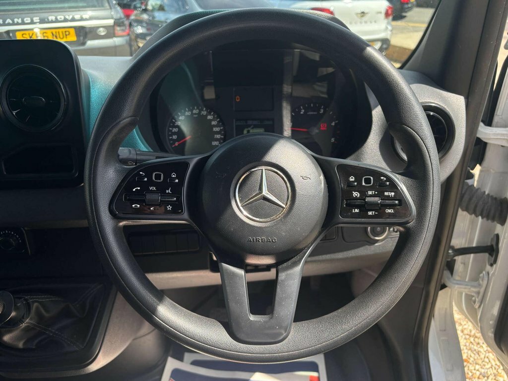 Mercedes-Benz Sprinter 2.1 316 Cdi Xlwb Glass Carrier Rwd L4 H2 143 Bhp White #26