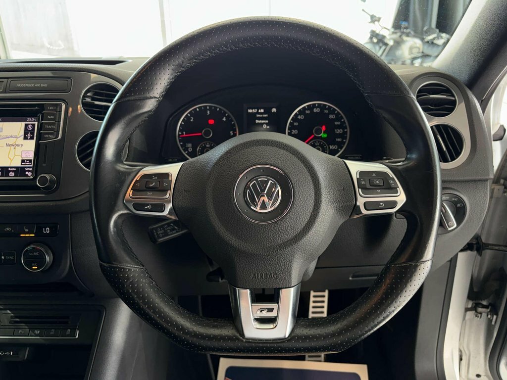 Volkswagen Tiguan 2.0 Tdi Bluemotion Tech Match Suv Manua Grey #23