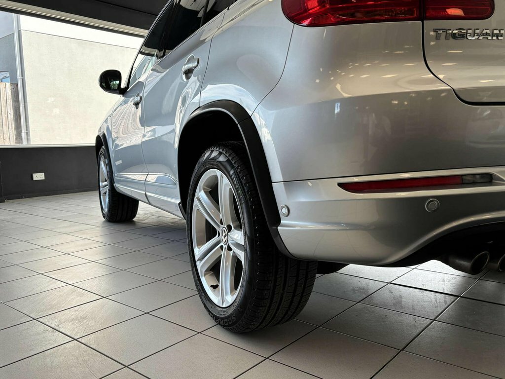 Volkswagen Tiguan 2.0 Tdi Bluemotion Tech Match Suv Manua Grey #9
