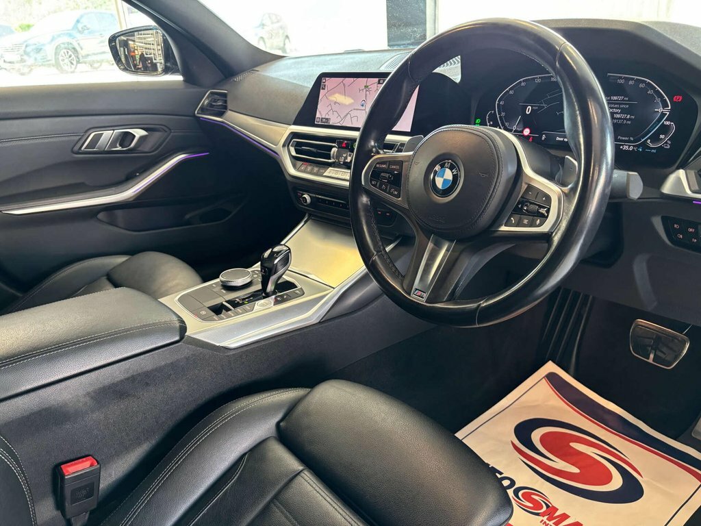 BMW 3 Series 2L M Sport Black #2