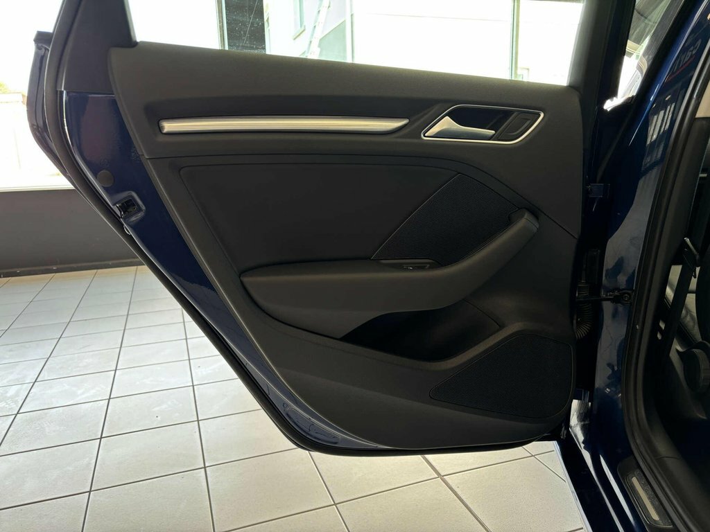 Audi A3 1.4 Tfsi Se Blue #39