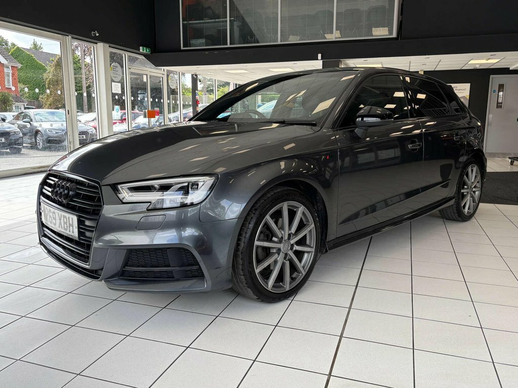 Audi A3 1.5L Black Edition WR69XBH Grey #5