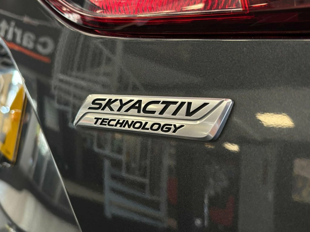 Mazda 3 3 Sport Nav White #11