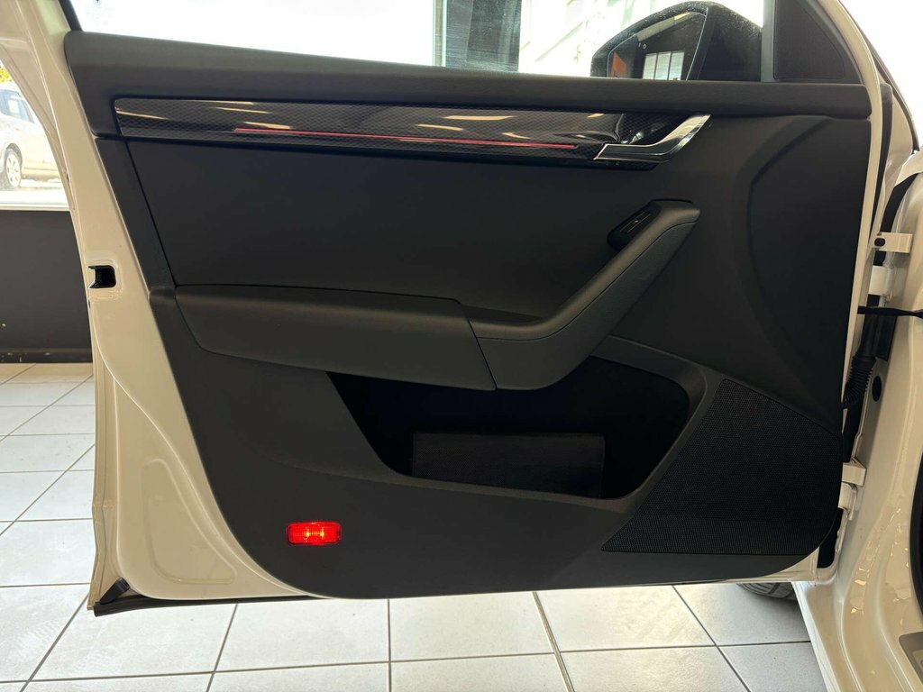Skoda Octavia Se Technology Blue #38