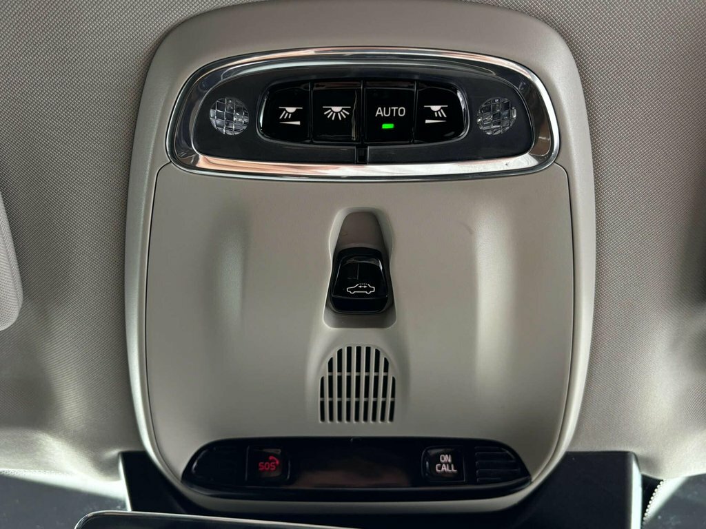 Volvo XC90 Suv Silver #37
