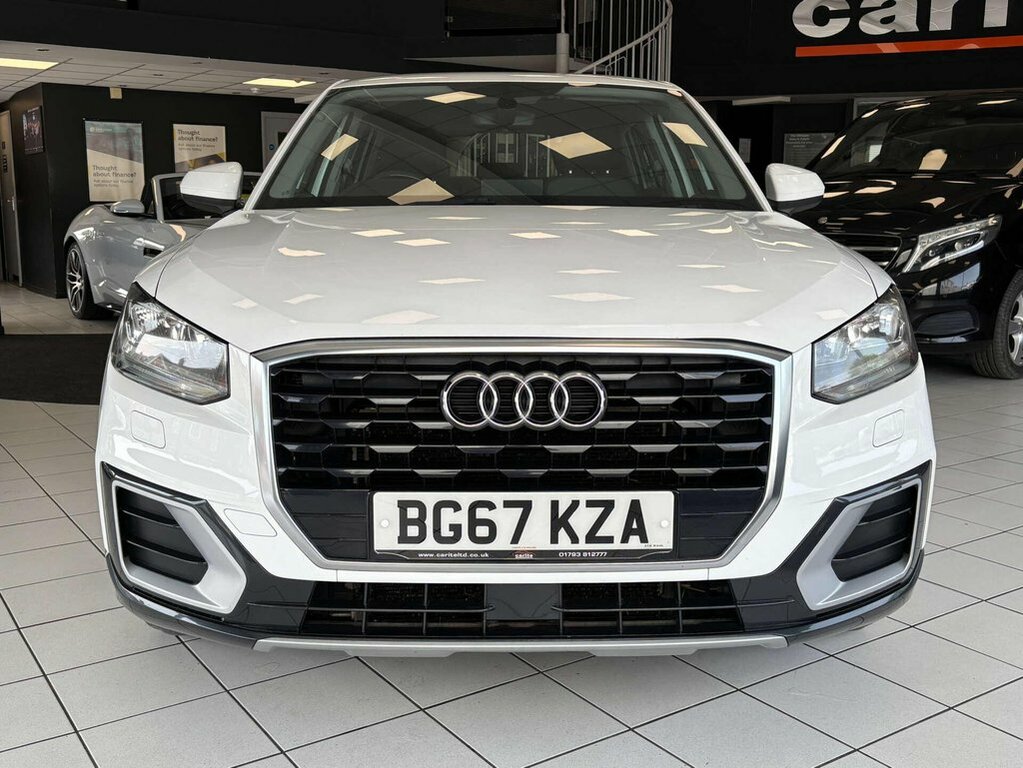 Audi Q2 1.4L Se White #4