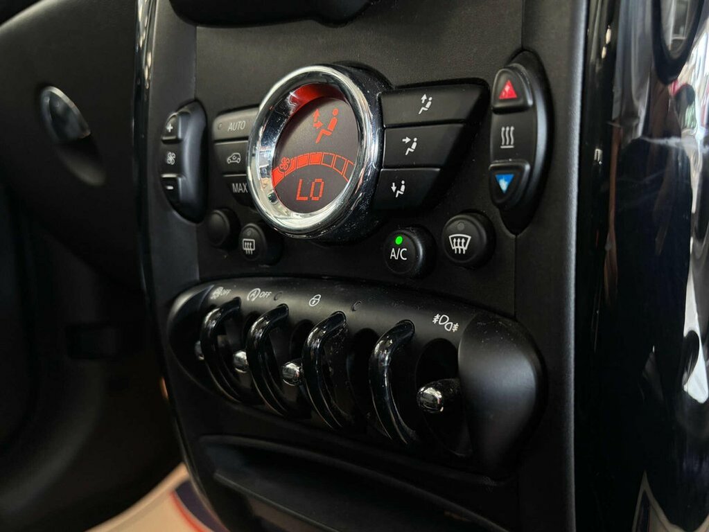 Mini Countryman 1.6L Cooper White #28