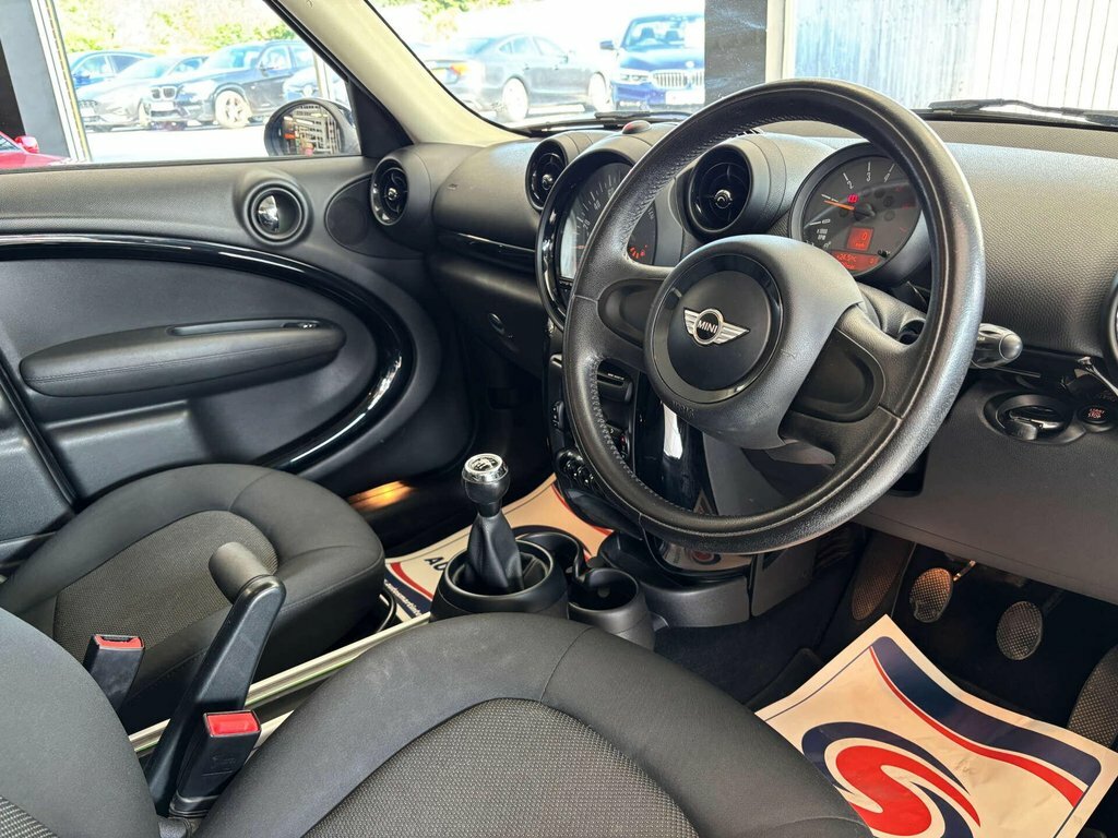 Mini Countryman 1.6L Cooper White #18