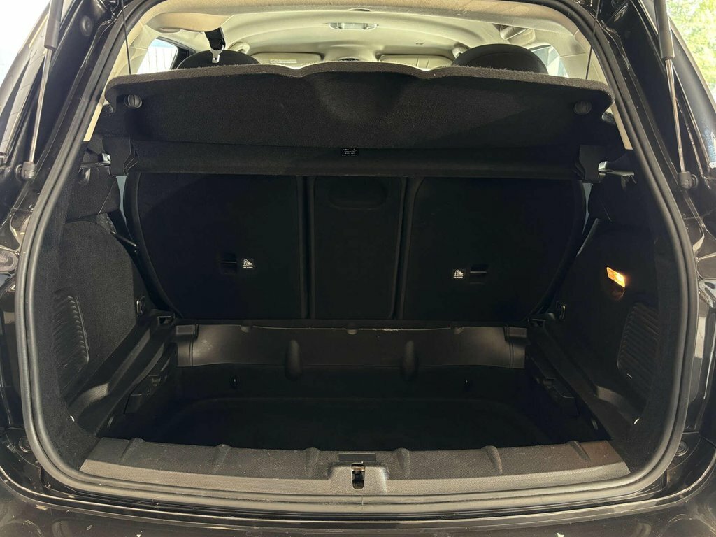 Mini Countryman 1.6L Cooper White #36