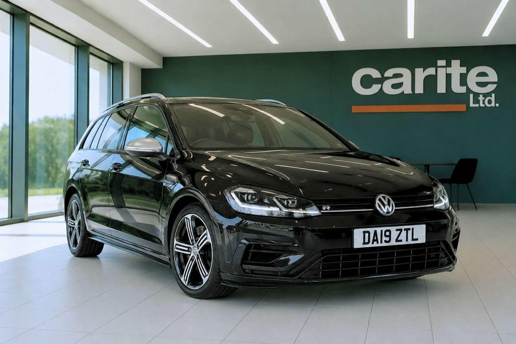 Volkswagen Golf 2L R Black