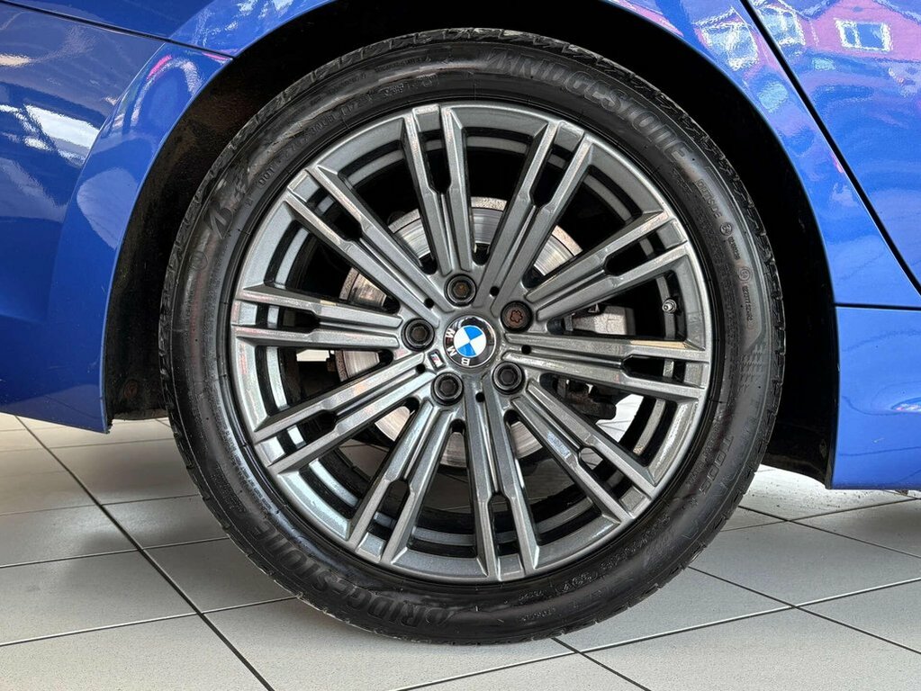BMW 3 Series 320I Sport Step Black #16