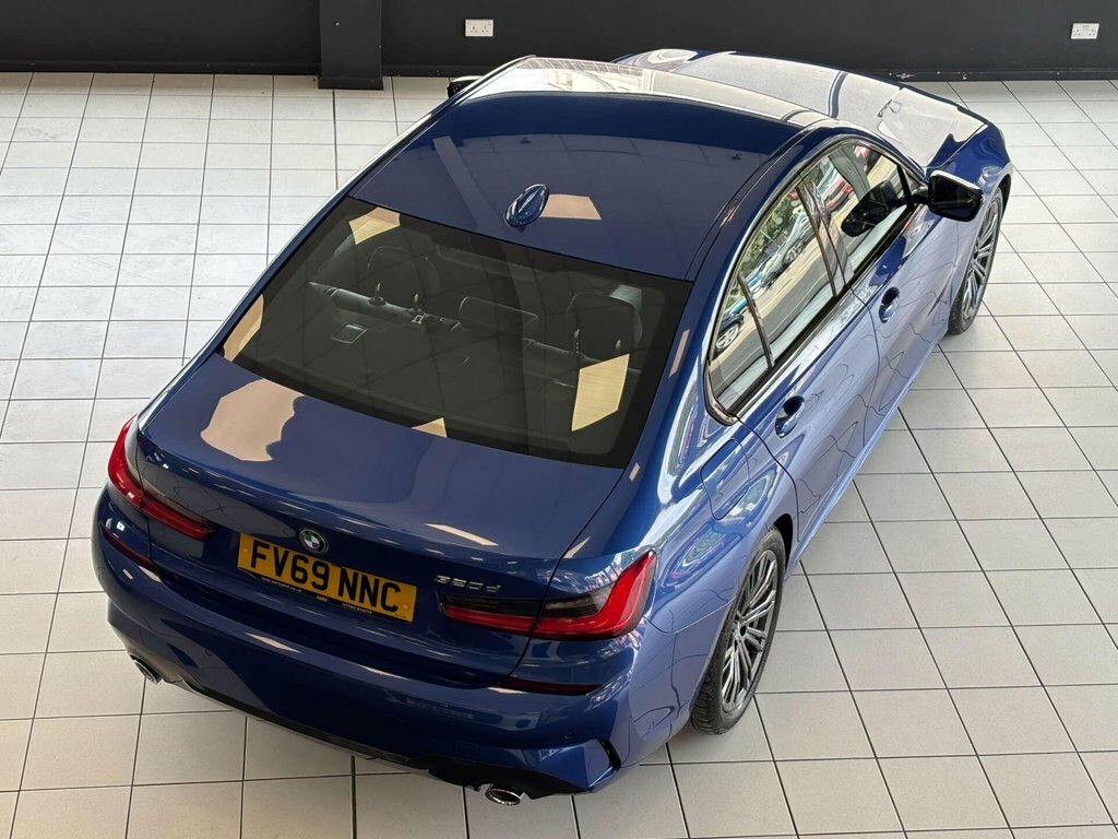 BMW 3 Series 320I Sport Step Black #10