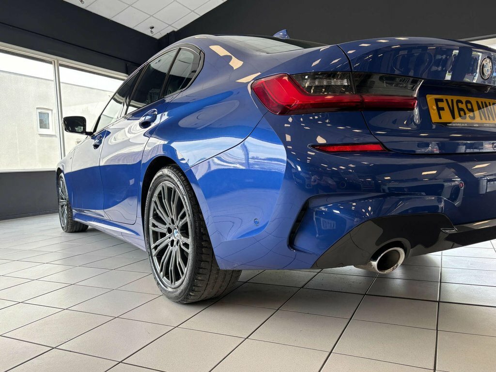 BMW 3 Series 320I Sport Step Black #8
