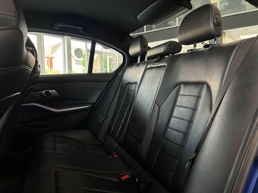 BMW 3 Series 320I Sport Step Black #47