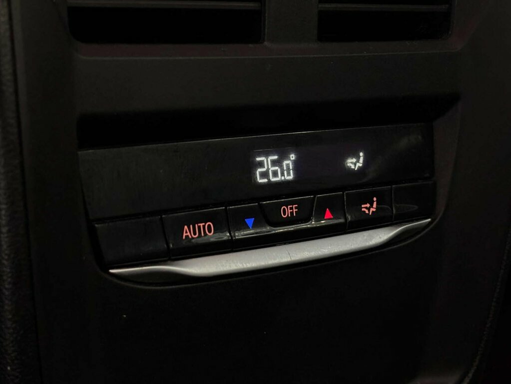 BMW 3 Series 320I Sport Step Black #50