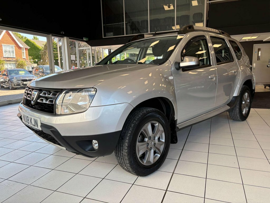 Dacia Duster 1.5L Laureate Silver #5