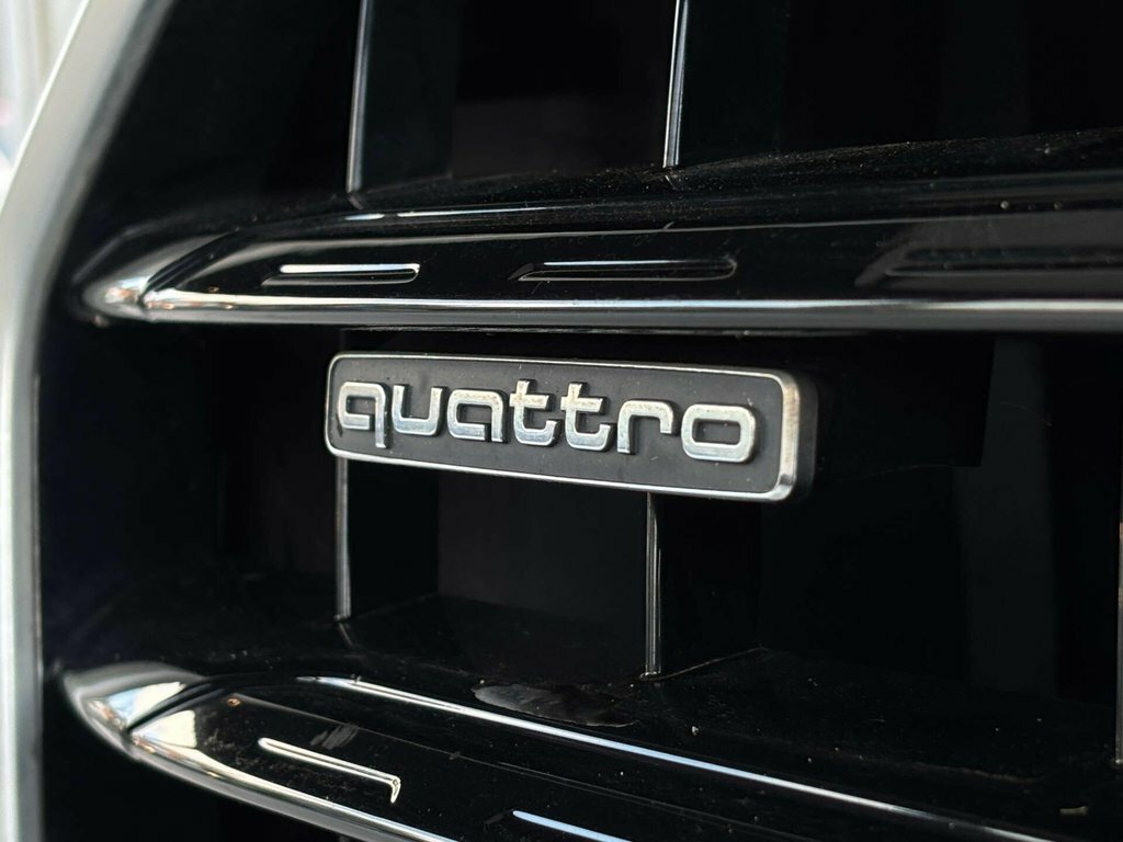 Audi Q3 2L S Line Plus Grey #5