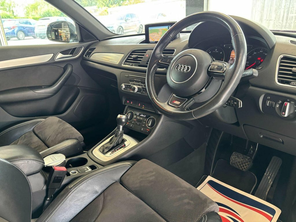 Audi Q3 2L S Line Plus Grey #2