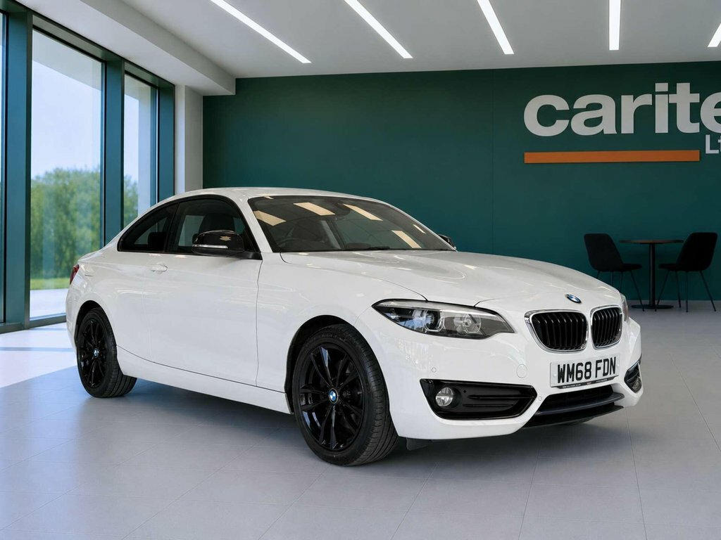 BMW 2 Series Gran Coupe 2L Sport White