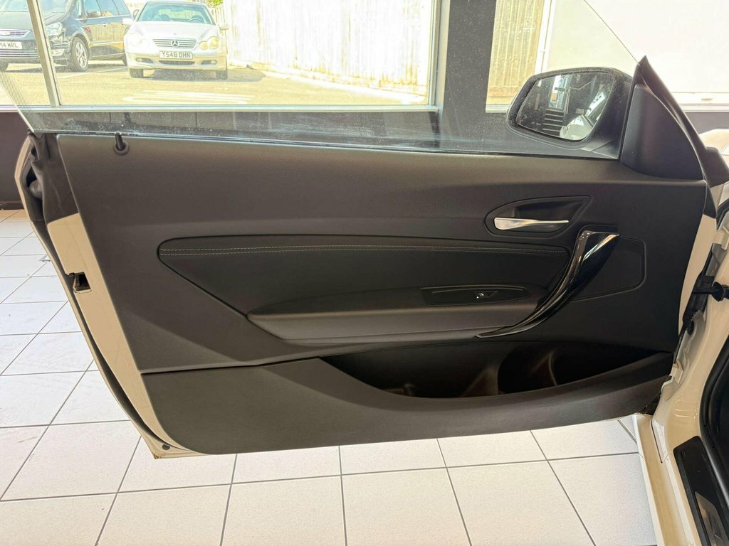 BMW 2 Series Gran Coupe 2.0 218D M Sport Coupe White #32