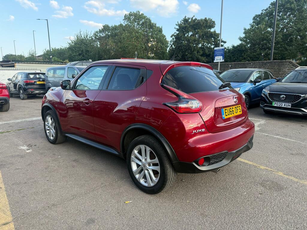 Nissan Juke 1.6 N-connecta Suv Red #6