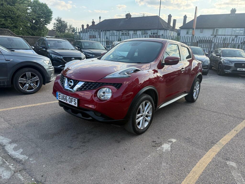 Nissan Juke 1.6 N-connecta Suv Red #4